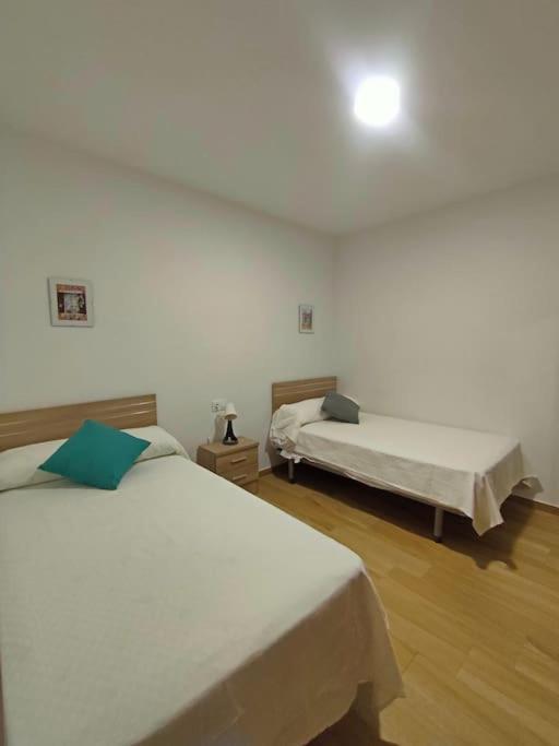 Apartamento Acerota, Con Parking Gratuito 코르도바 외부 사진
